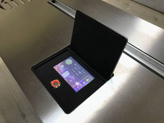 ZeFire 700_3 ZeFire 700_3